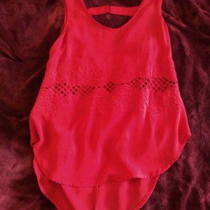 Shirt with cut out pattern